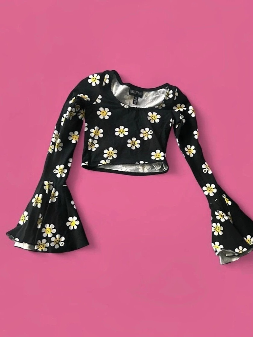 Current Mood Floral Bell Sleeve Crop Top in Black & White XS